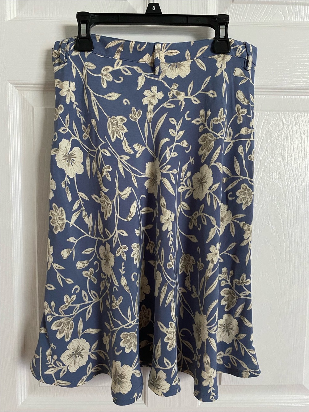 Eddie Bauer Blue Floral 100% Rayon Skirt- Scalloped Hem - Soft & Flowy